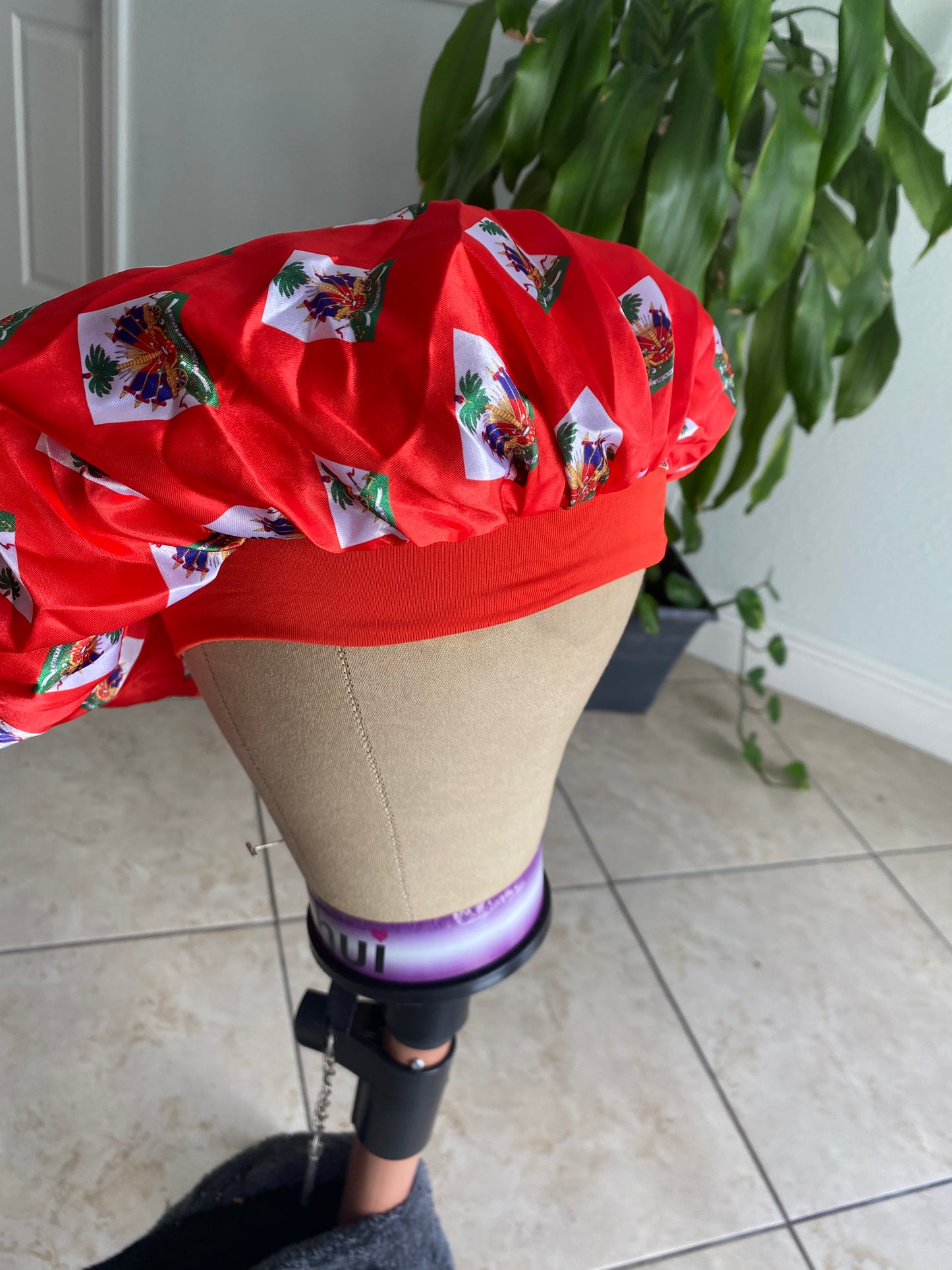 Haitian Flag Bonnet